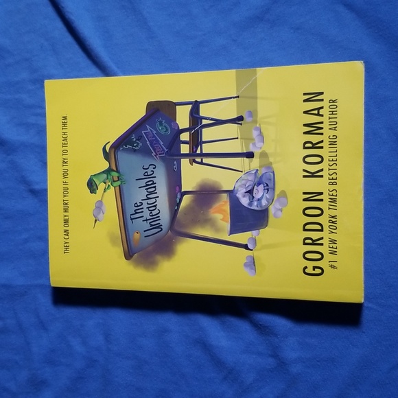 The Unteachables by Gordon Korman Paperback book - Picture 1 of 4